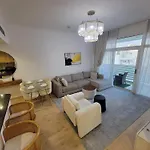 Cozy & Spacious 2Br In Business Bay