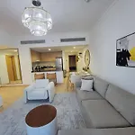 Cozy & Spacious 2Br In Business Bay