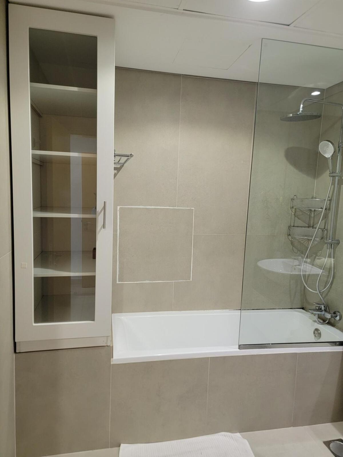 Apartment Cozy & Spacious 2br In Business Bay