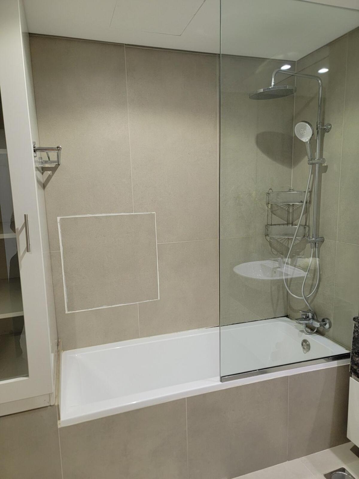 Cozy & Spacious 2br In Business Bay Apartment *