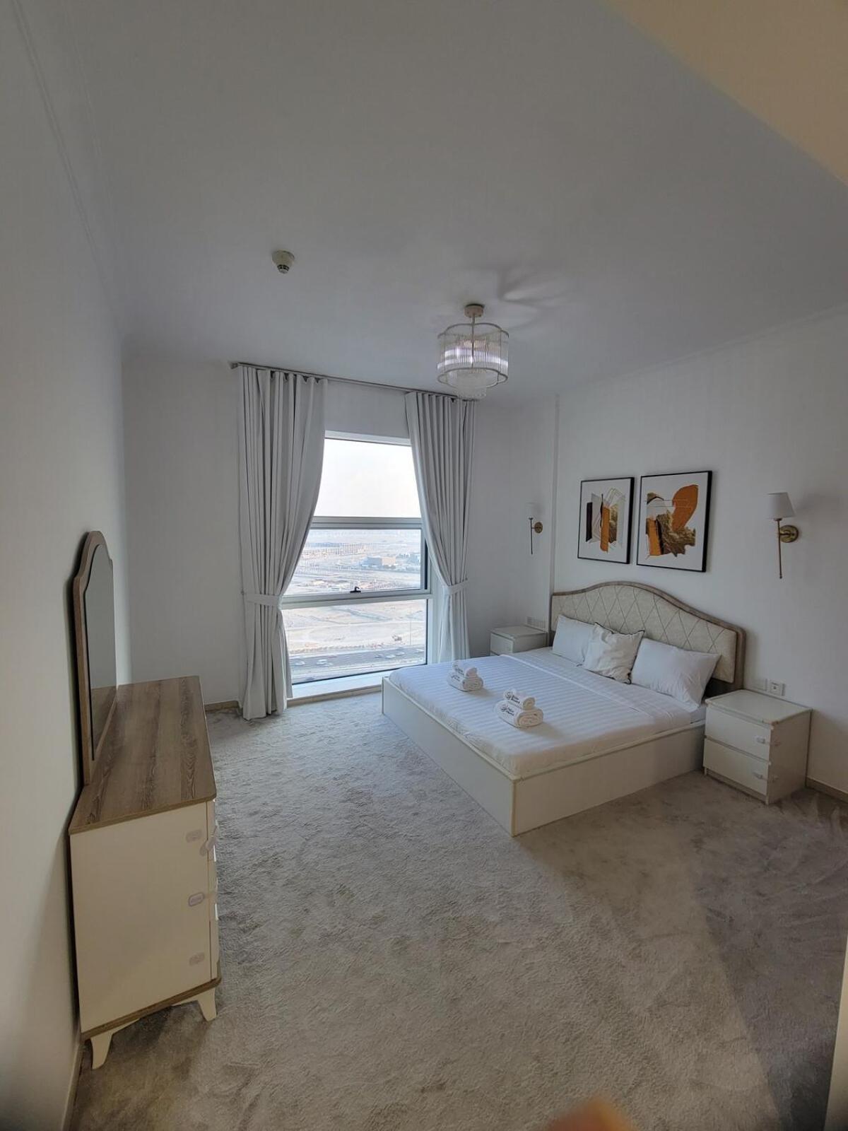 Apartment Cozy & Spacious 2br In Business Bay *