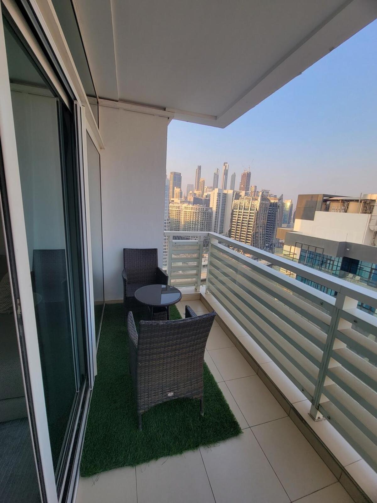 Apartment Cozy & Spacious 2br In Business Bay