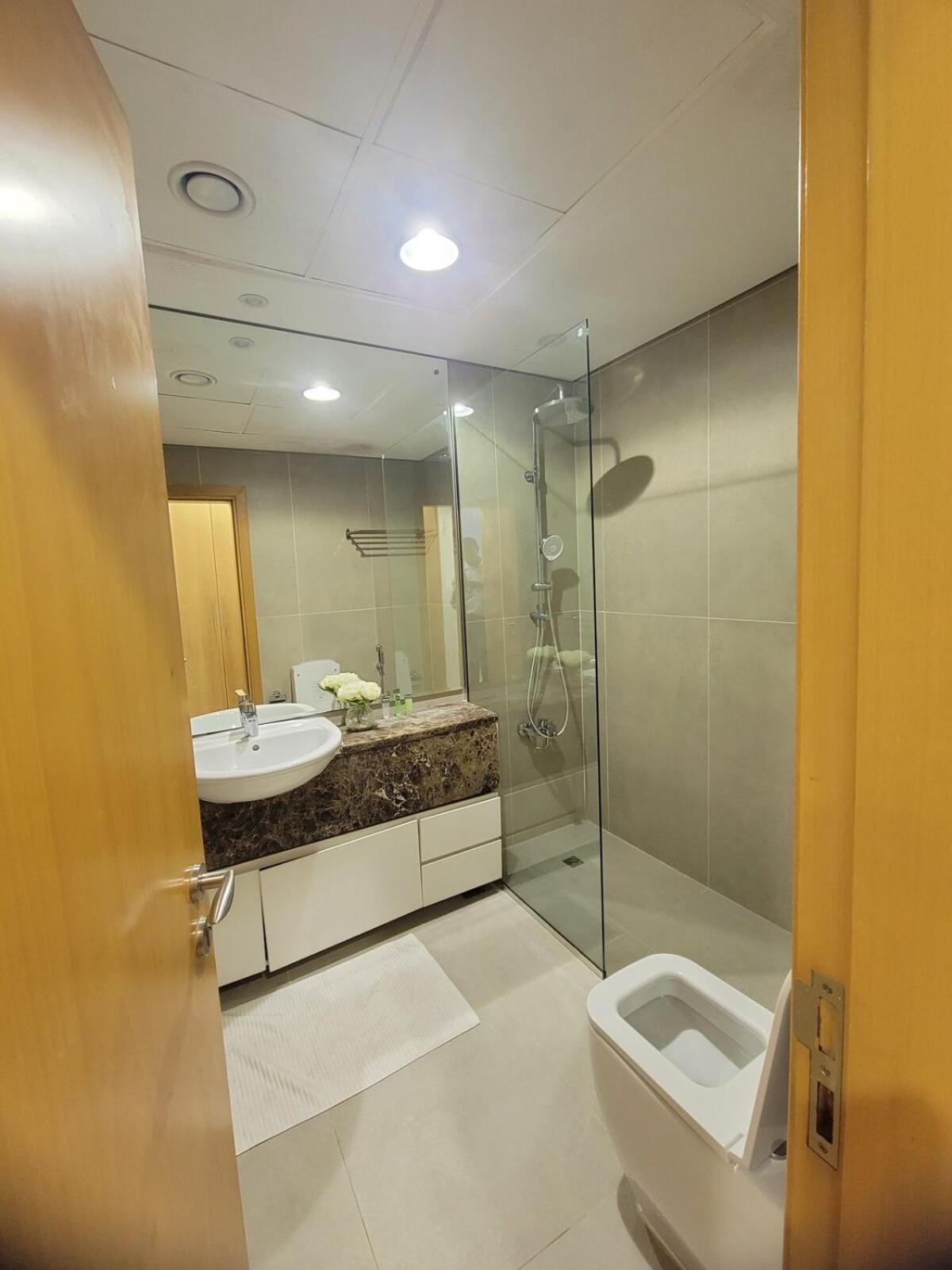 Cozy & Spacious 2br In Business Bay *