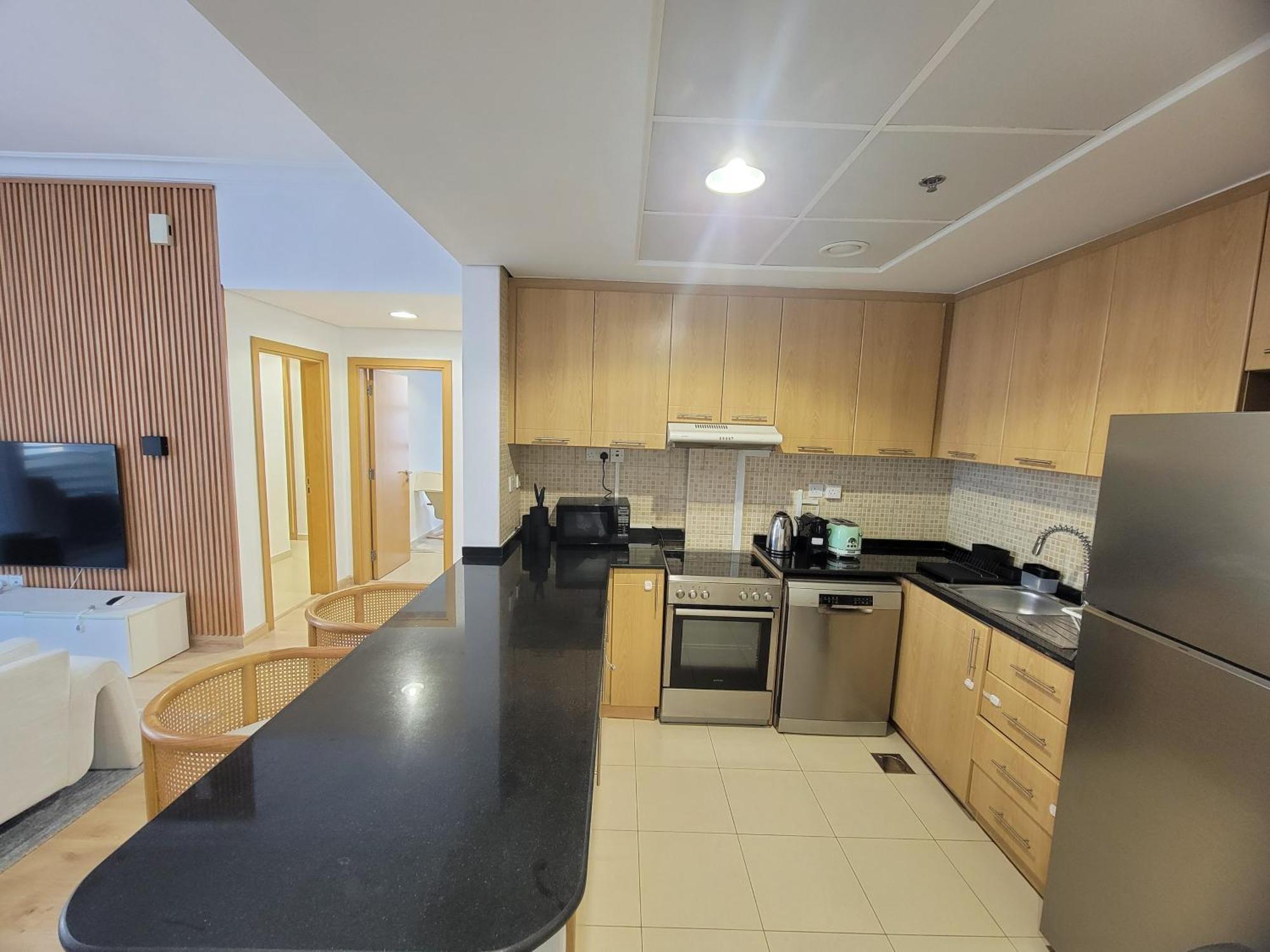Cozy & Spacious 2br In Business Bay Apartment Dubai