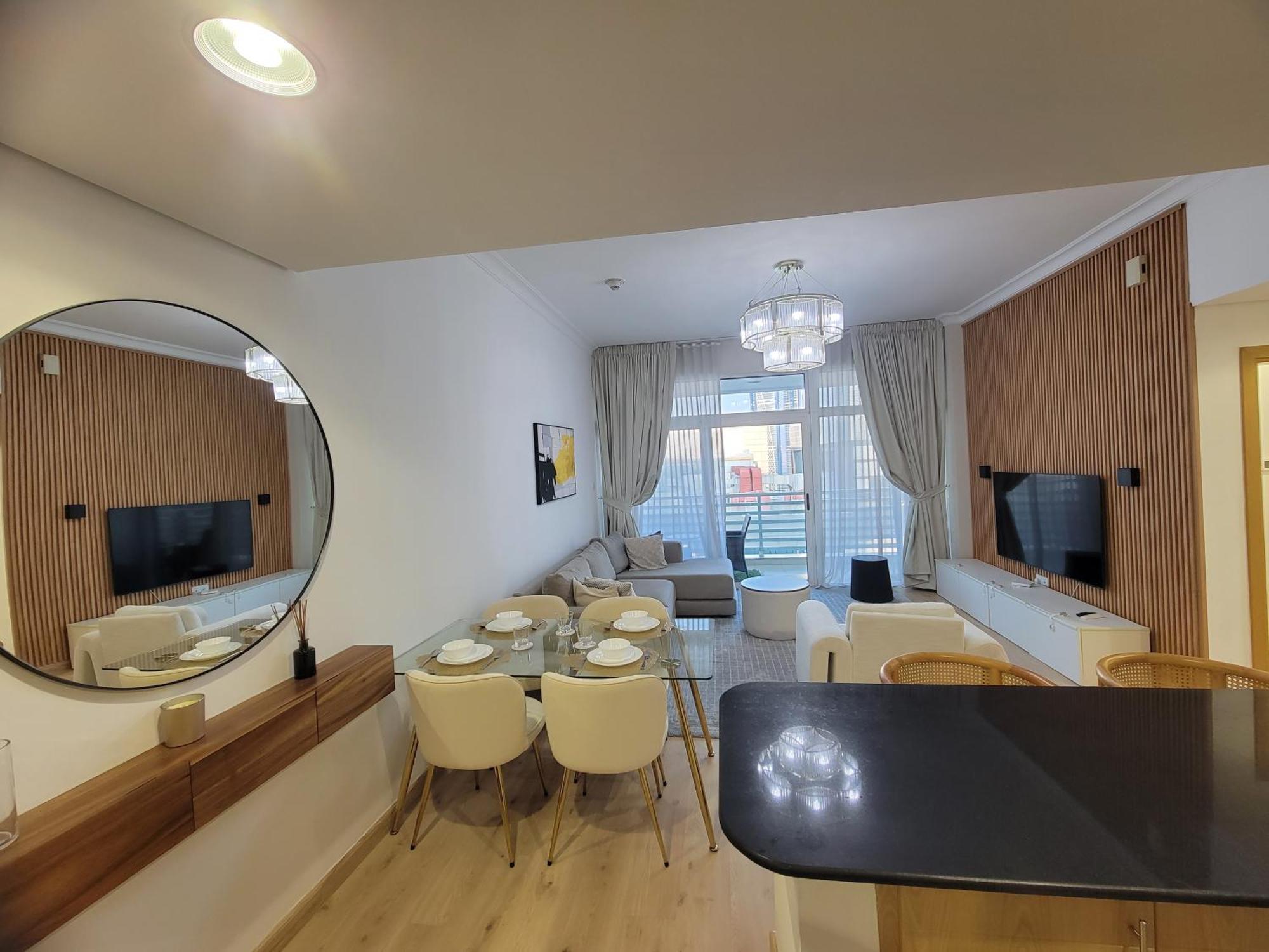 Cozy & Spacious 2br In Business Bay